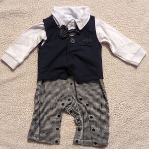 Black and White Matching Tie Set